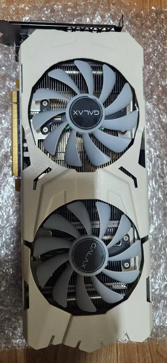 그래픽카드 GTX 1070ti 8GB